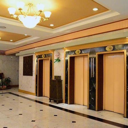 Ratchada City Hotel Bangkok Exterior photo