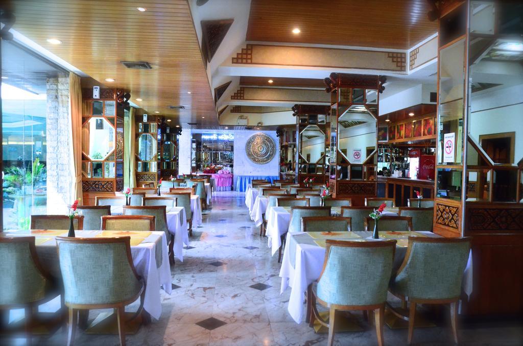 Ratchada City Hotel Bangkok Exterior photo
