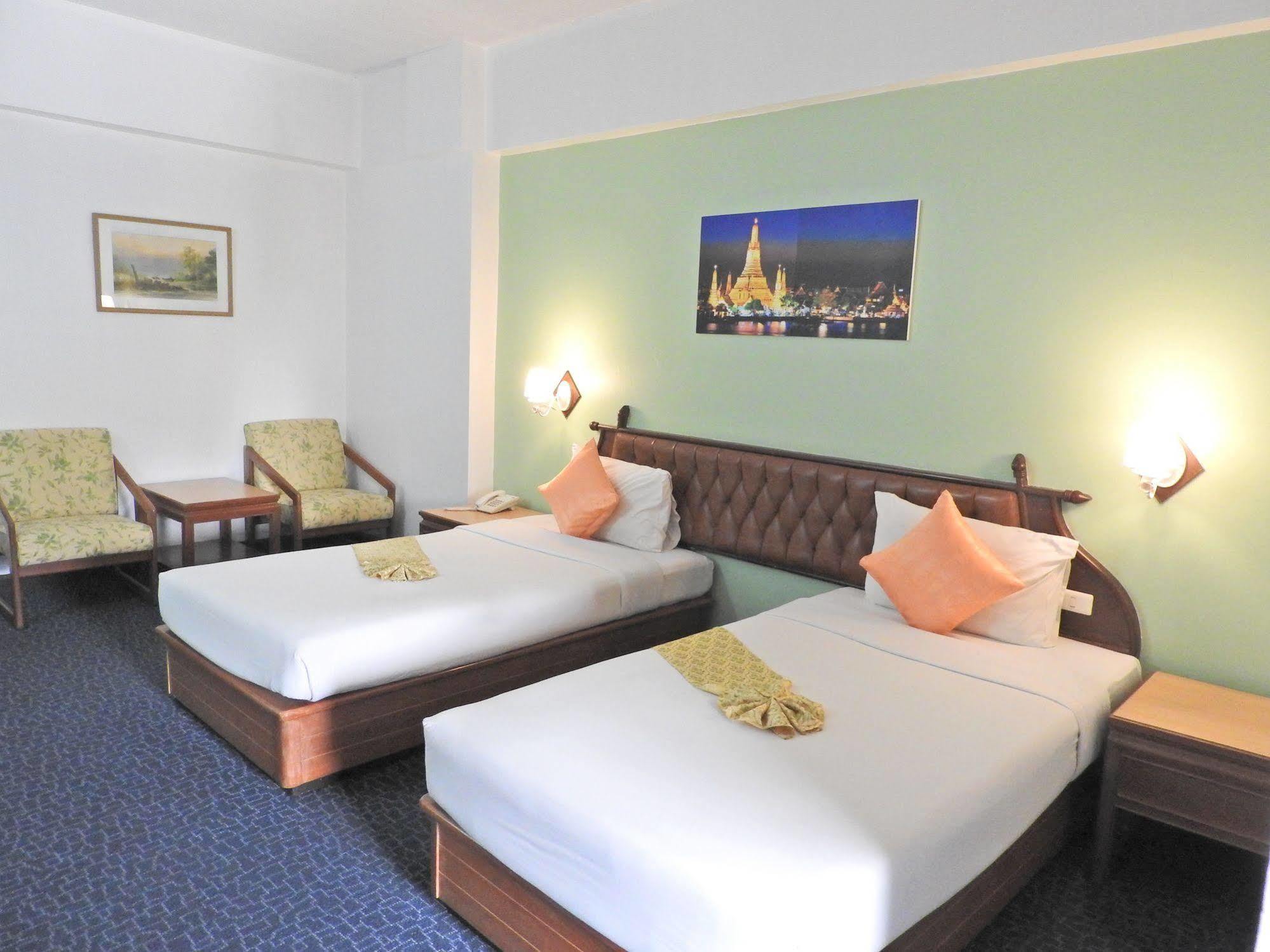 Ratchada City Hotel Bangkok Exterior photo